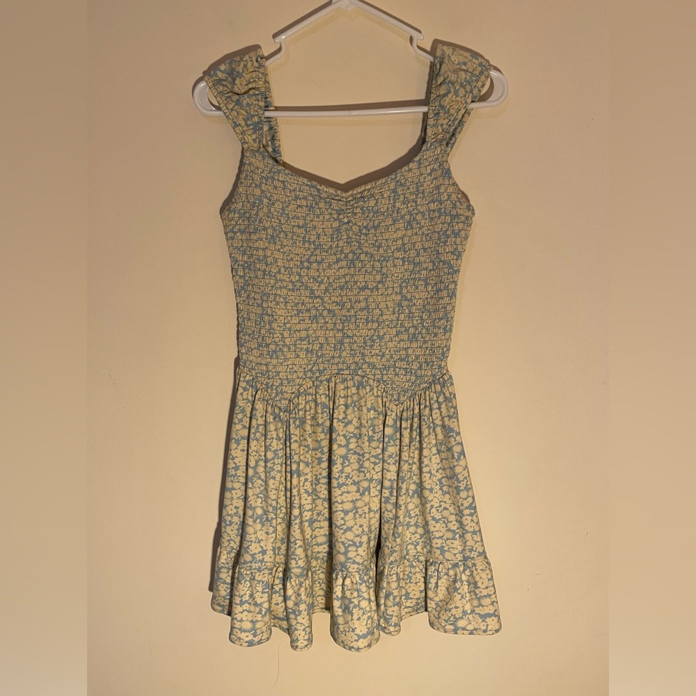 UO Urban Outfitter Floral Baby Blue Mini Dress Ruched Stretch Soft Medium Size